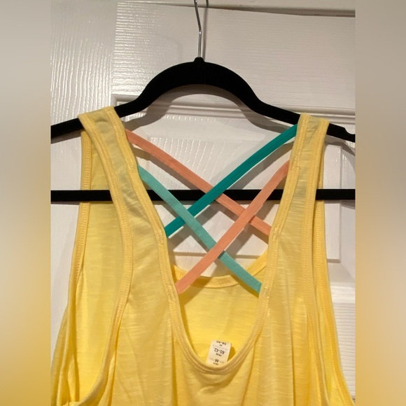 NWT Marika Size M Yellow Criss Cross Open Back Strap Scoop Neck Tank Top - Picture 6 of 12